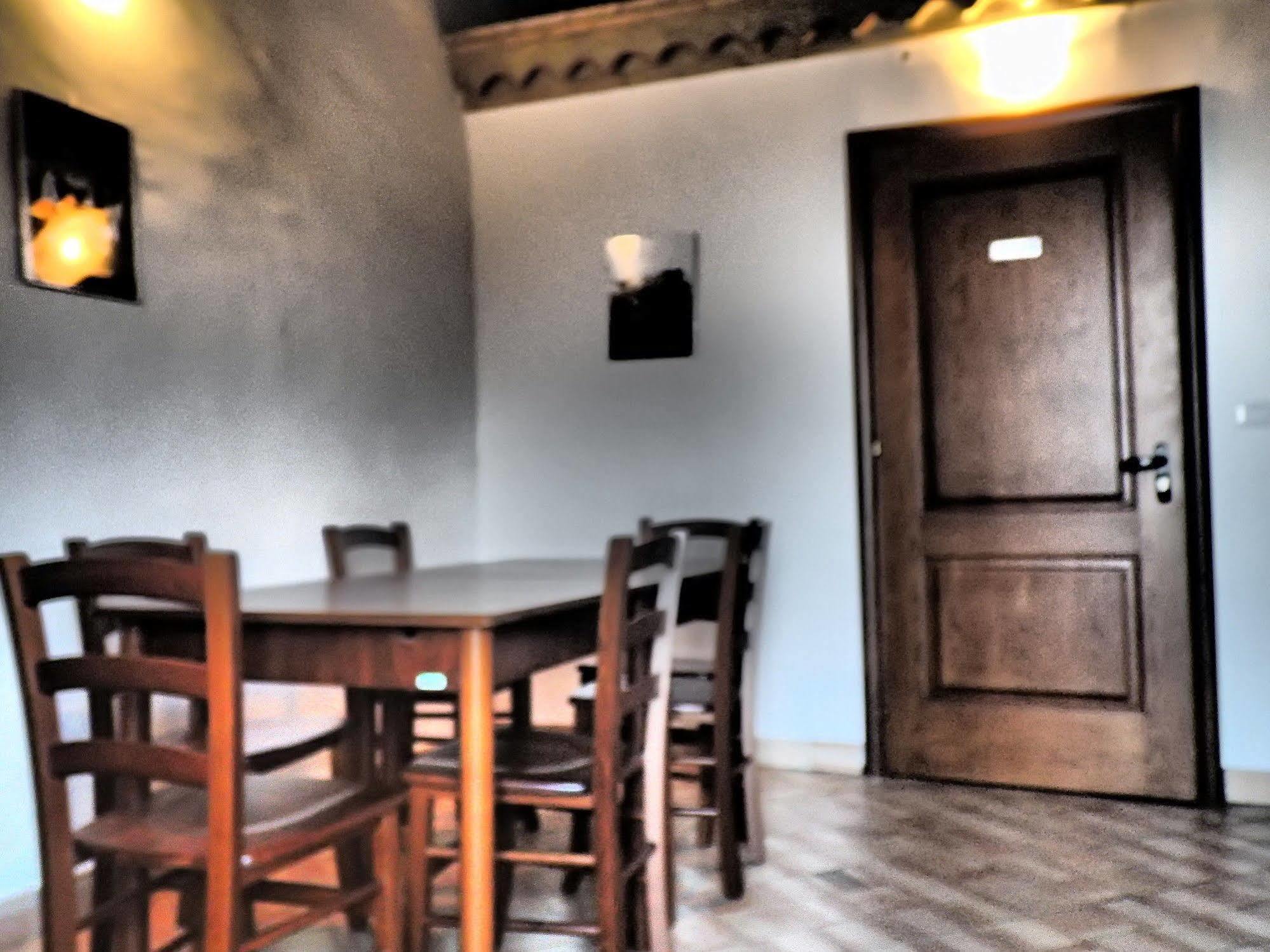 Patitiri Guest House Santa Teresa Di Riva Eksteriør bilde